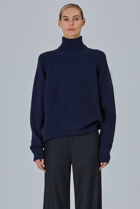 ER High Neck Sweater
