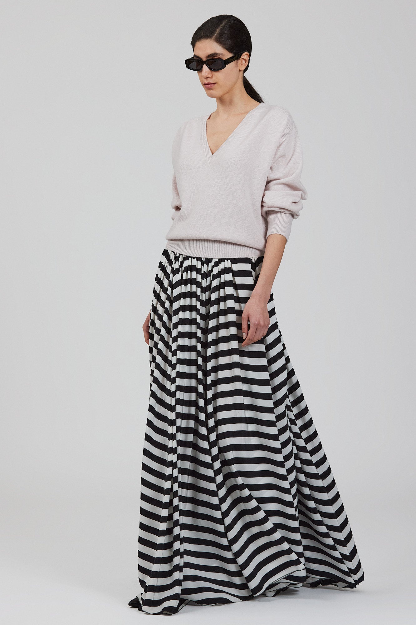 Maglione a V in cashmere