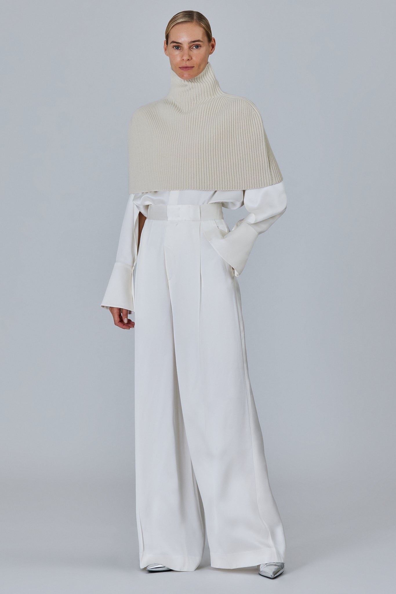Cashmere Mini Cape
