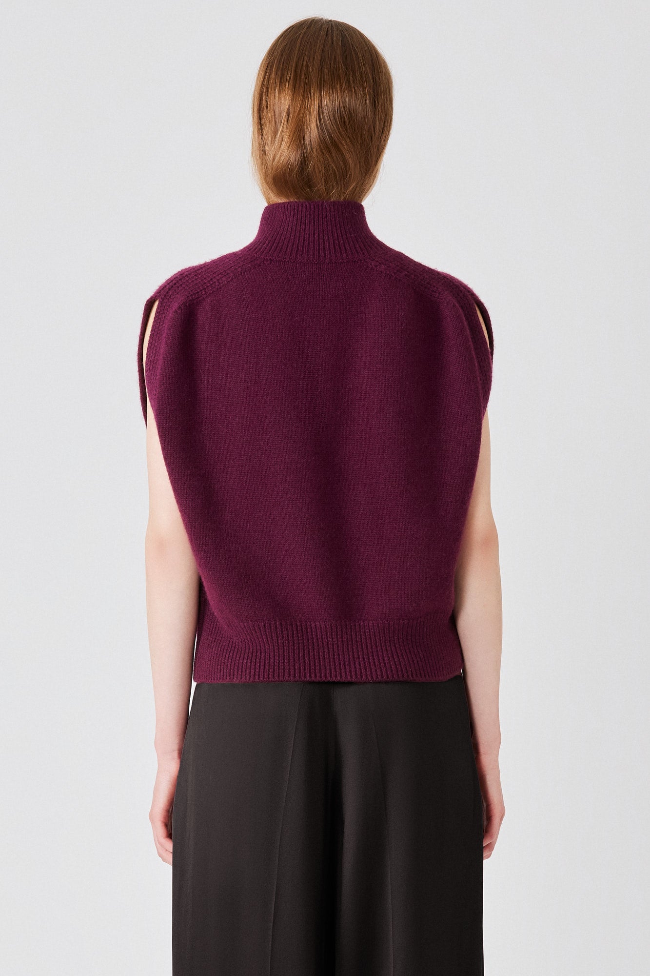 Matilda zipped sleeveless cashmere cardi