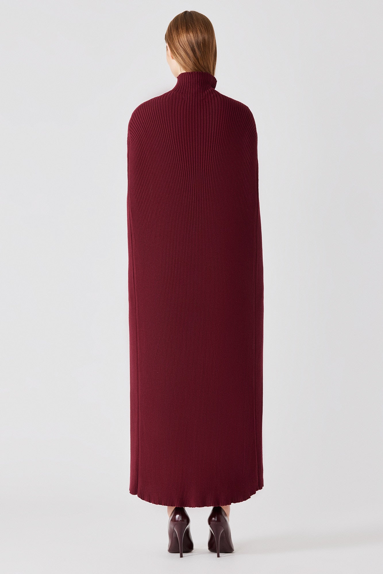 Long ribbed cashmere silk cape