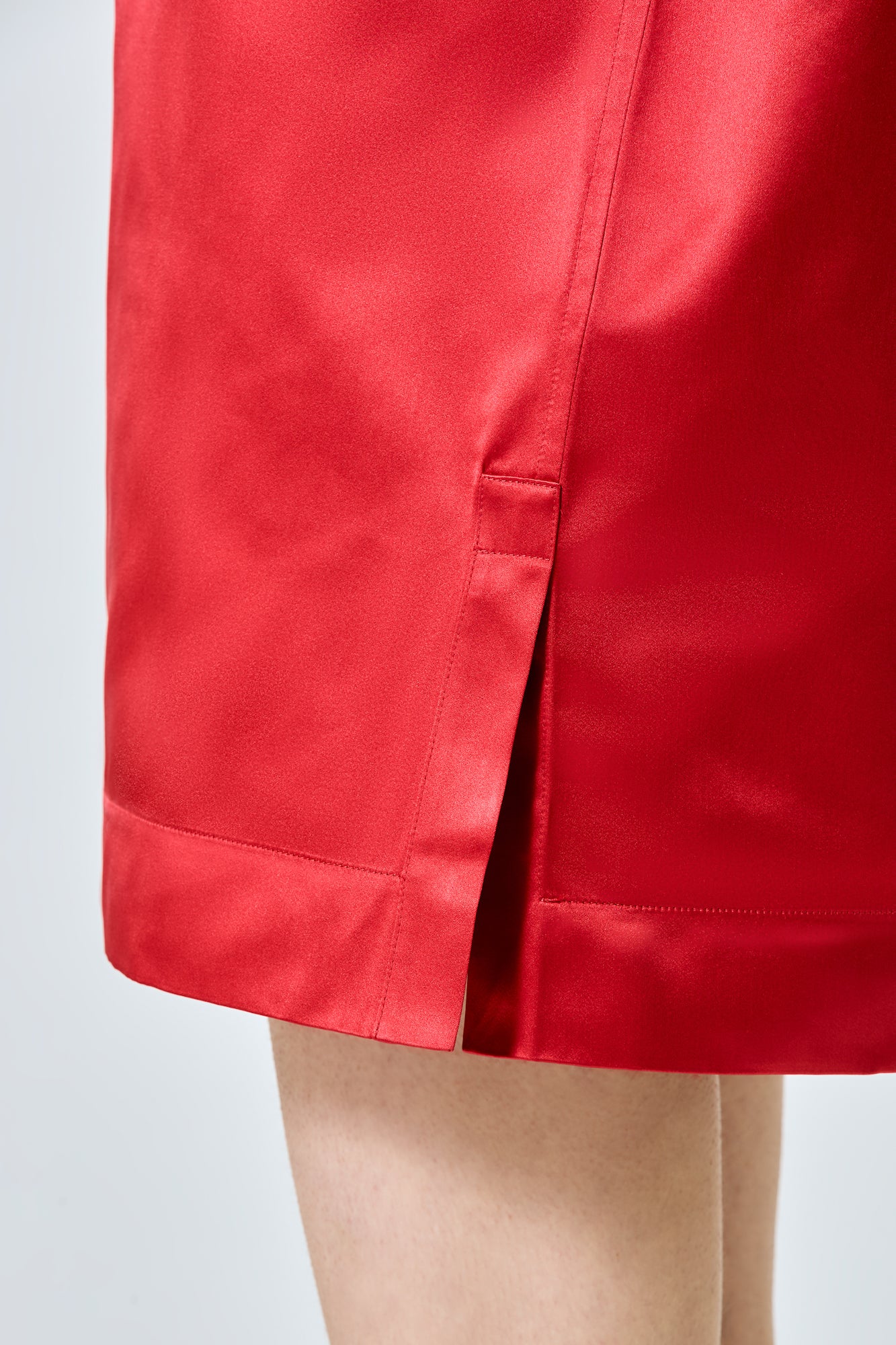 Abito t-shirt in duchesse di seta Valentina