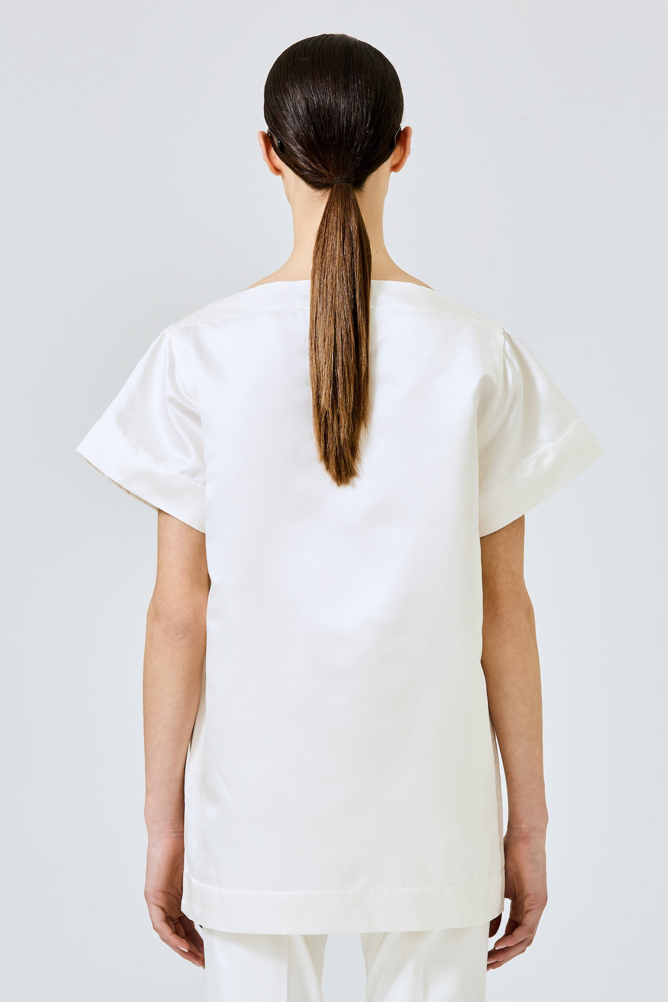 Abito t-shirt in duchesse di seta Valentina