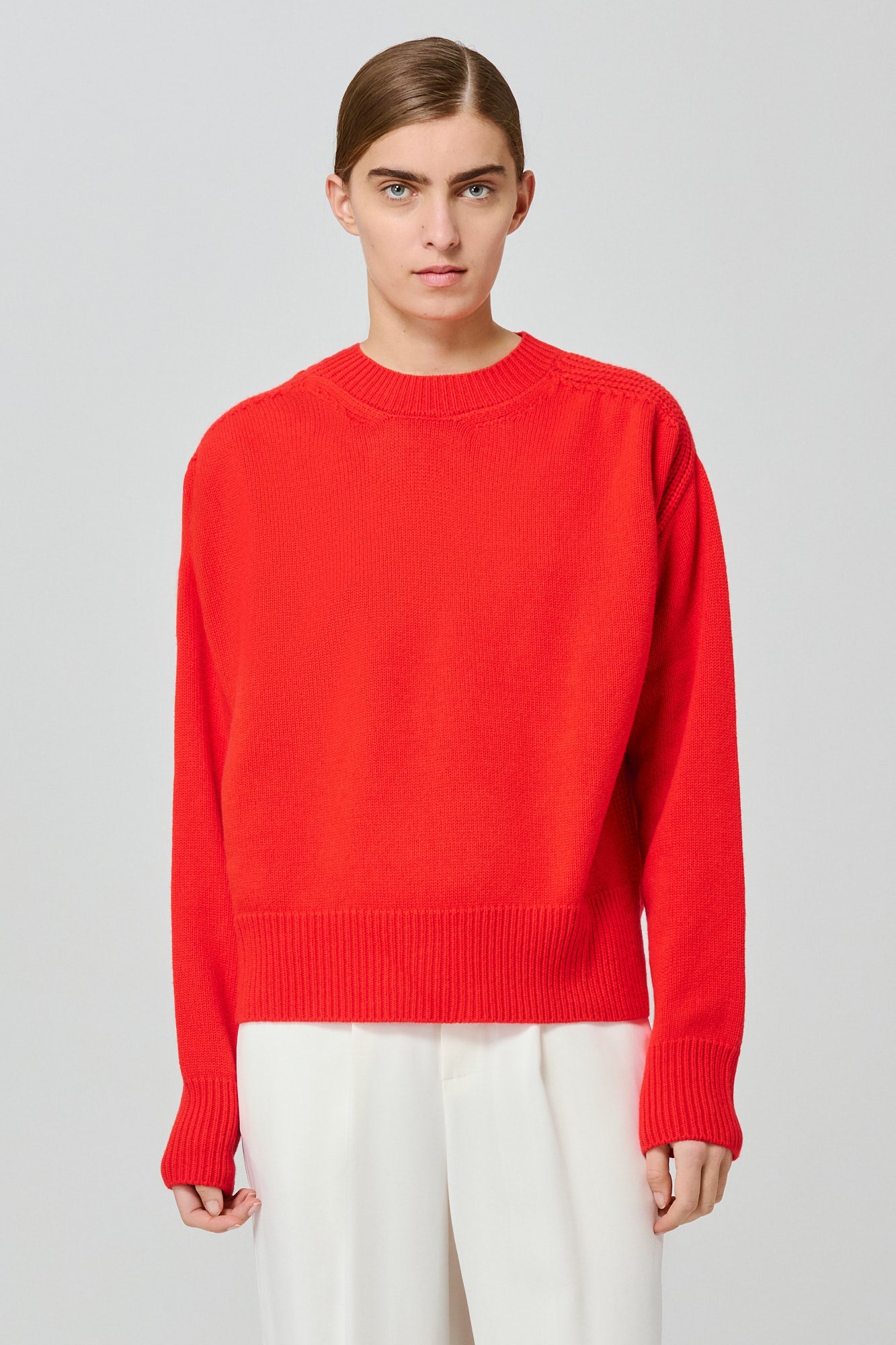 Maglione in cashmere a girocollo Medea con spacco sul retro