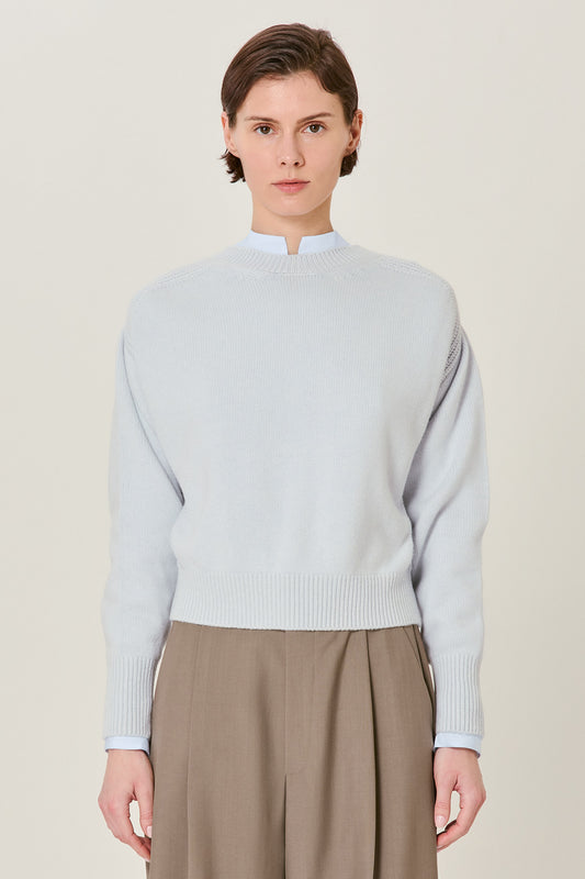 Round neck cashmere sweater