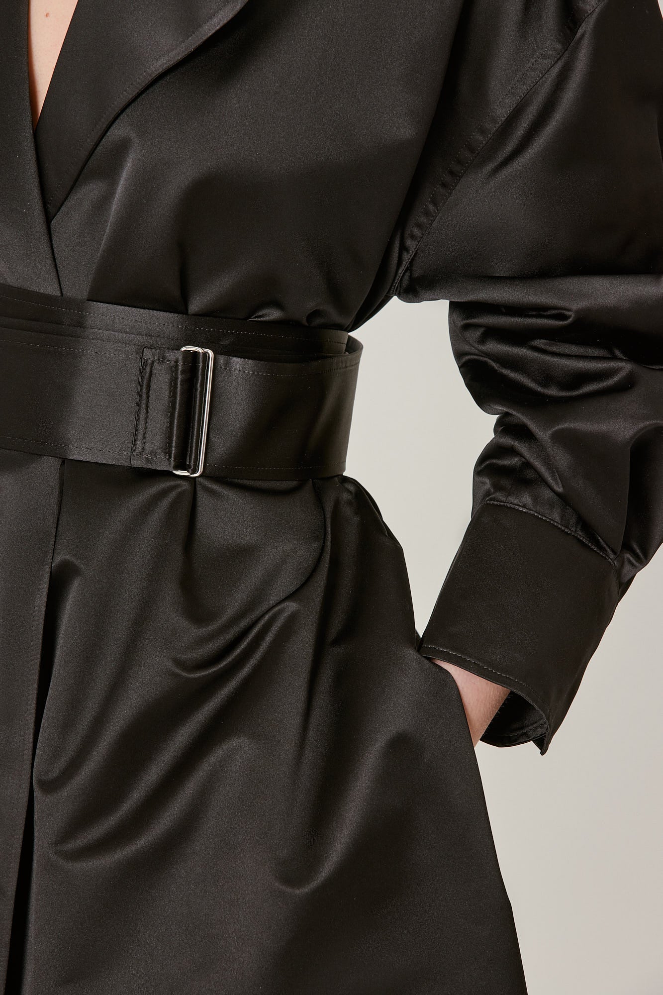 Valentina silk duchesse trench