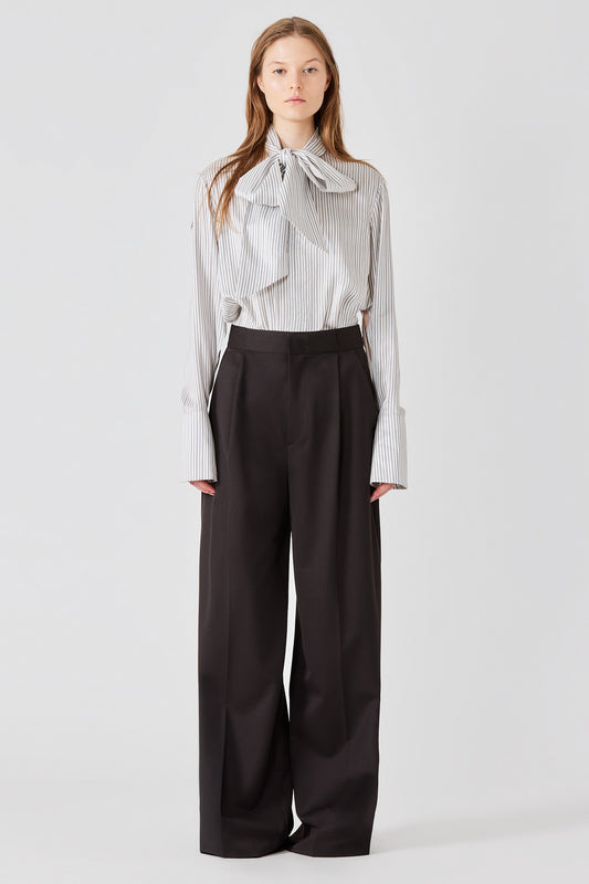 Camicia con sciarpa in twill di seta