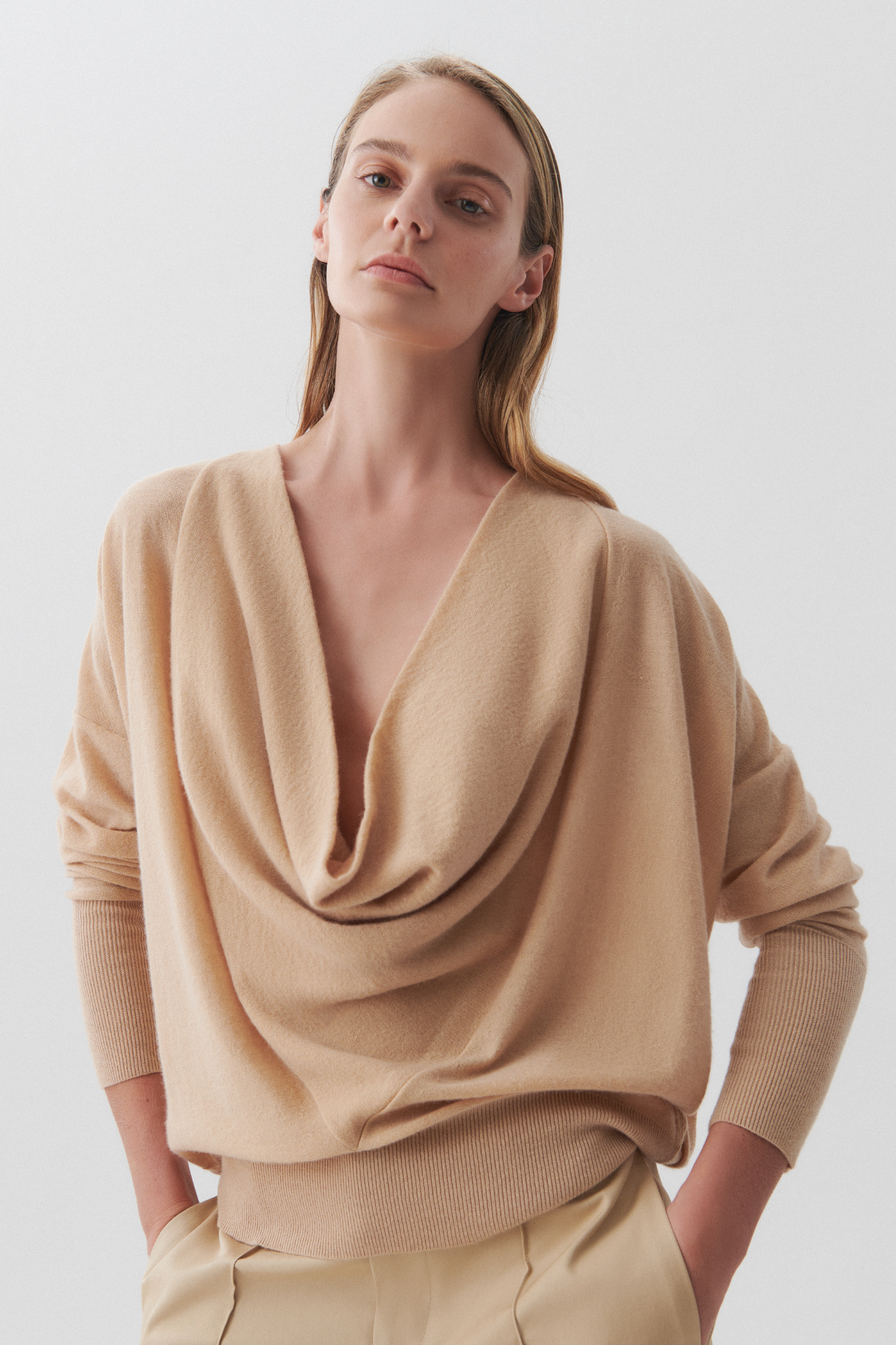 Cashmere silk deep neck sweater