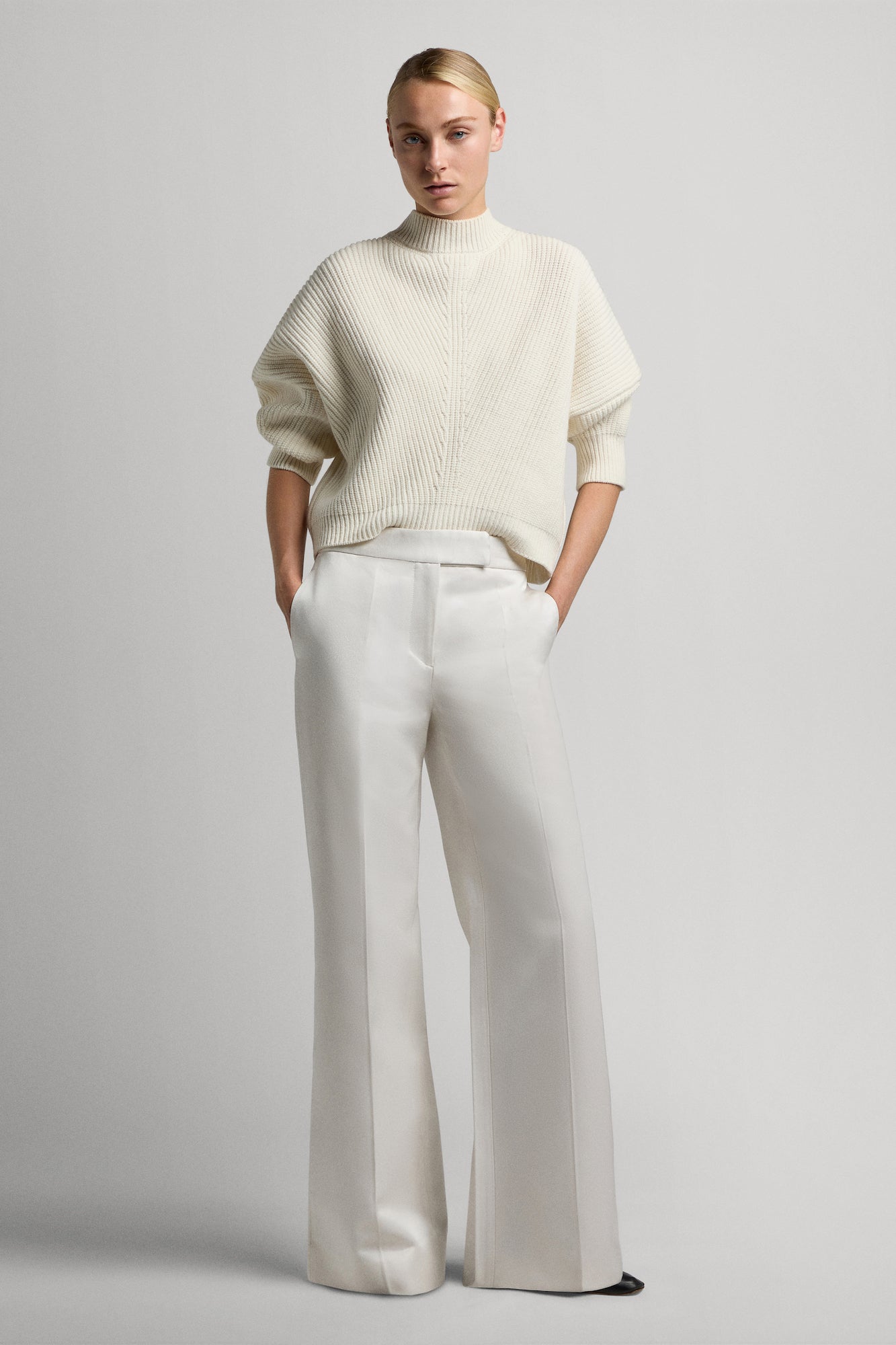 Three quarter sleeve sweater