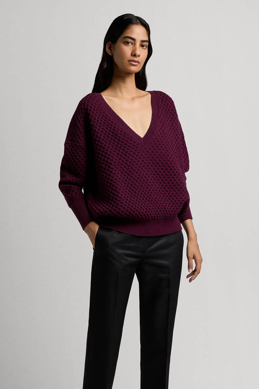 Honeycomb V-neck cashmere sweater