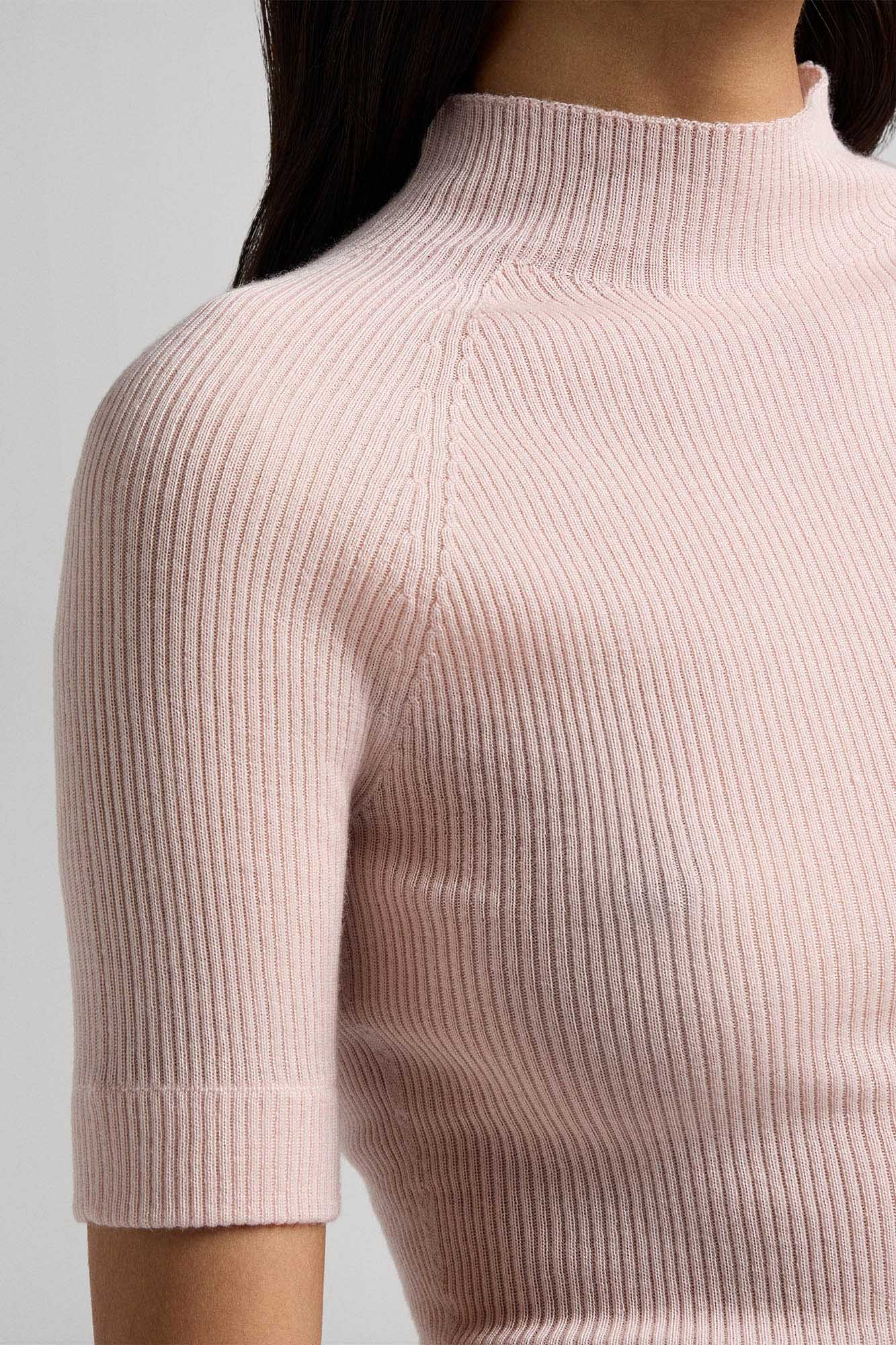 Ribbed cashmere silk short sleeve turtleneck