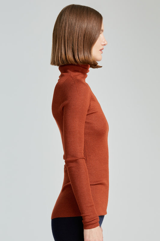 Ribbed cashmere silk turtleneck