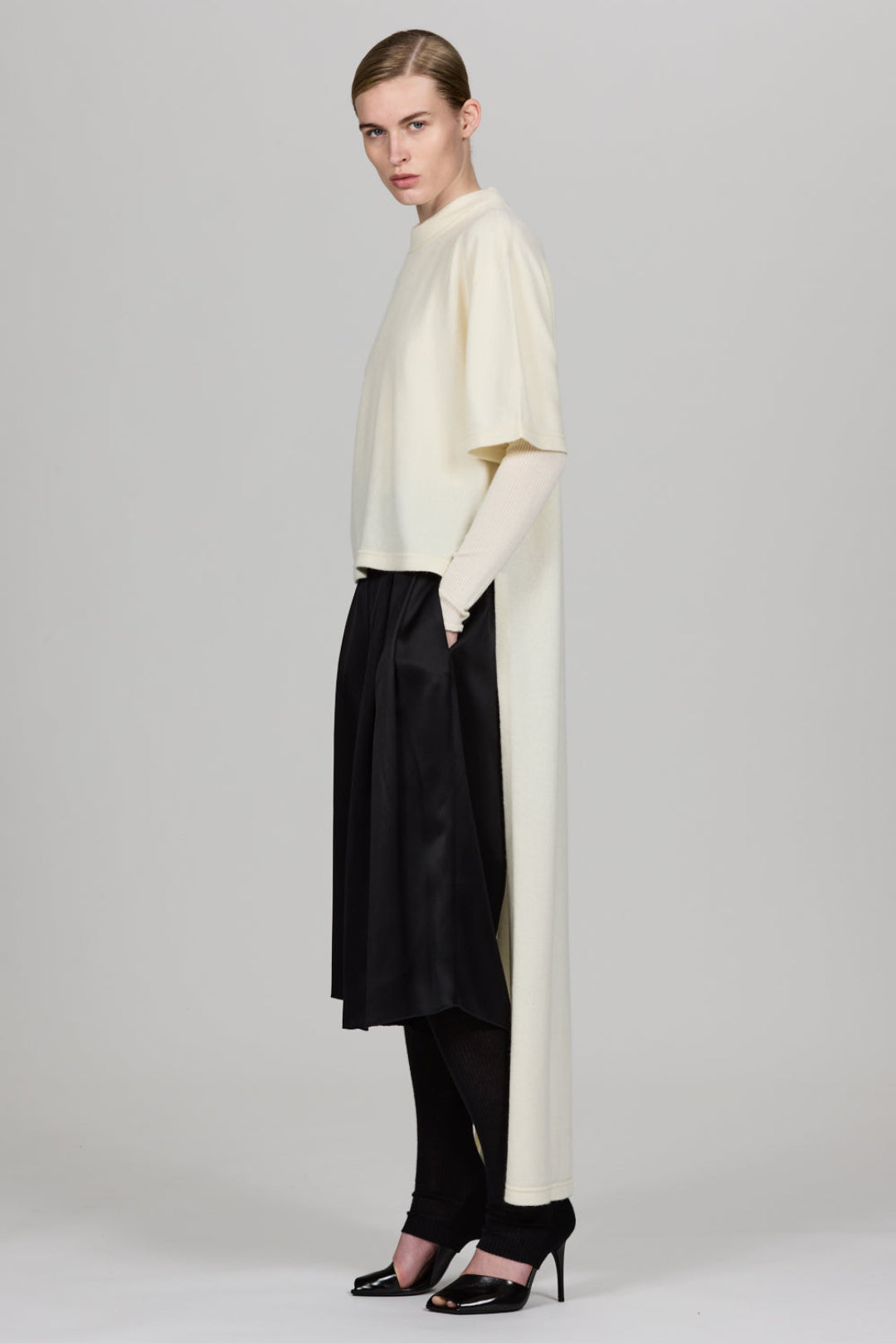 Cropped Tshirt With Tail