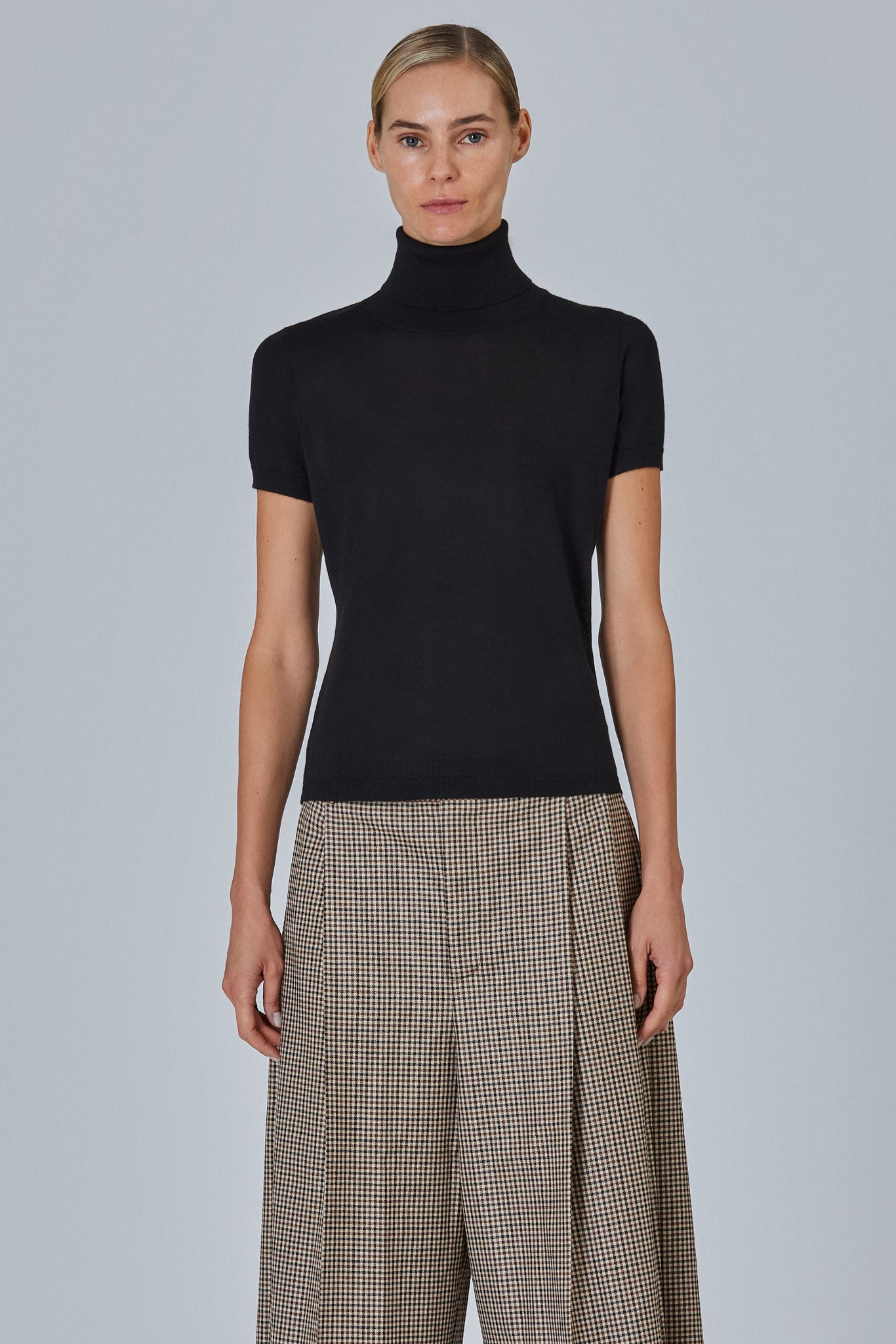 High Neck Short Sleeve Plain Stitch