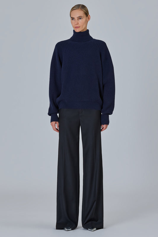 ER High Neck Sweater