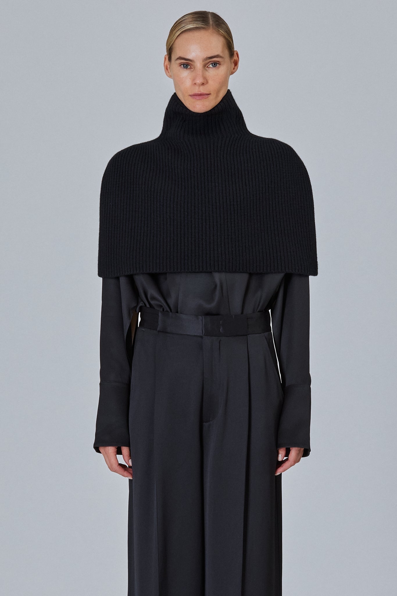 Cashmere Mini Cape