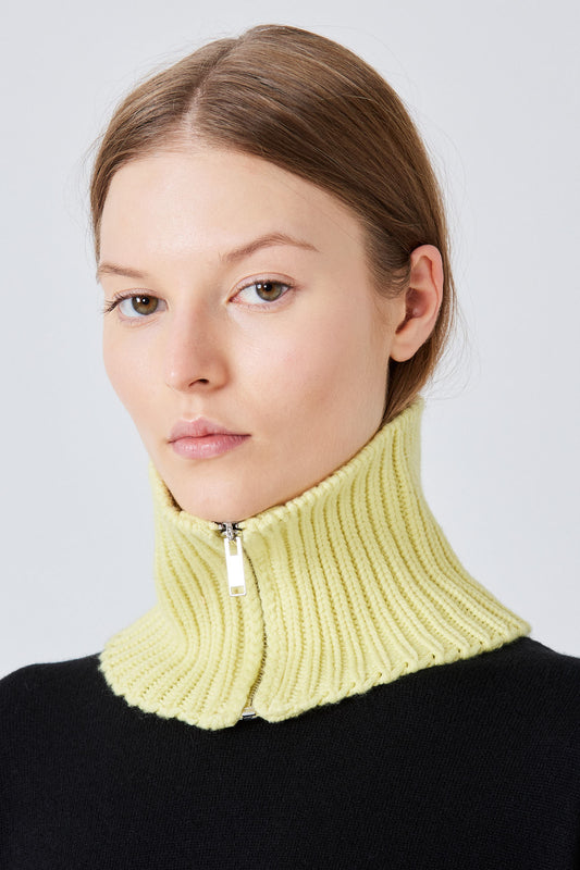 Knit cashmere collar