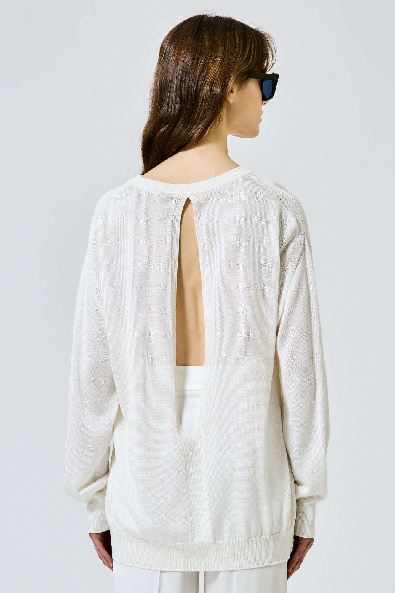 Viscose round neck sweater with back slit