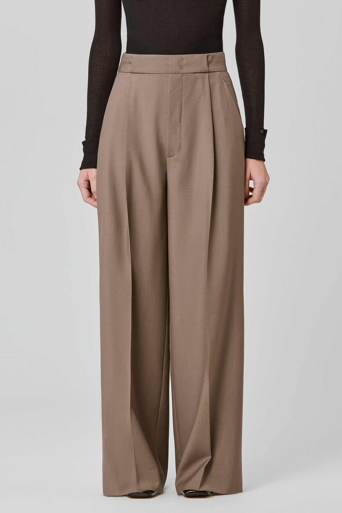 Bogart wool single pleat trousers