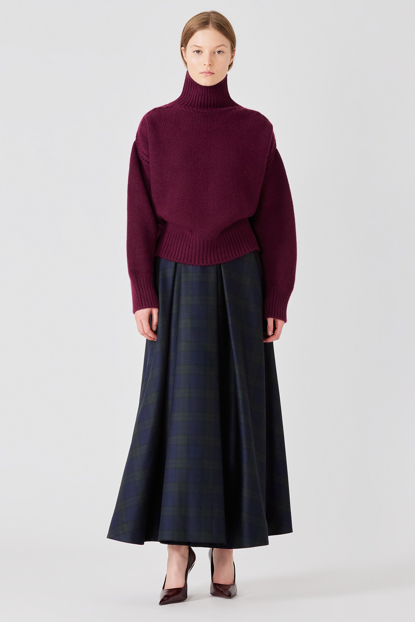 Gaia high neck cashmere sweater with back slit