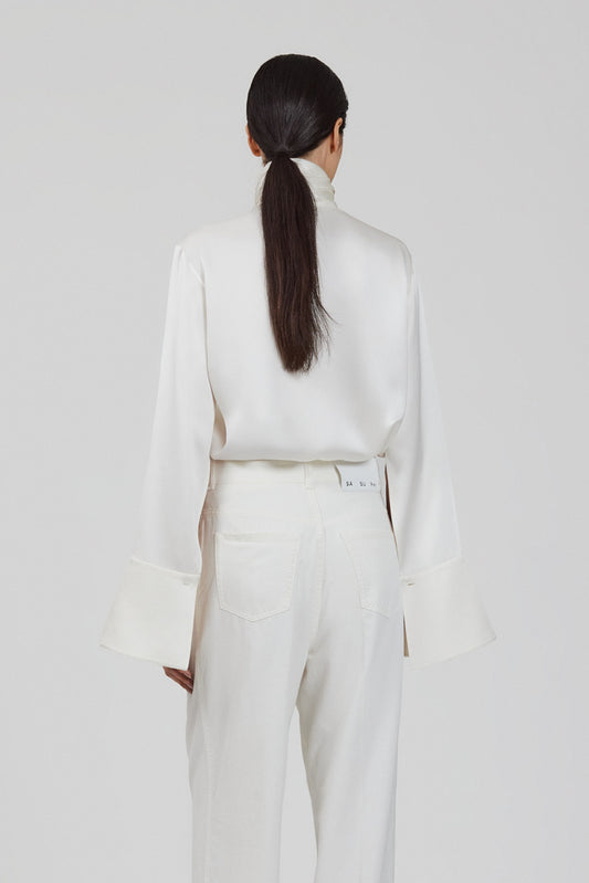 Camicia con sciarpa in doppio raso