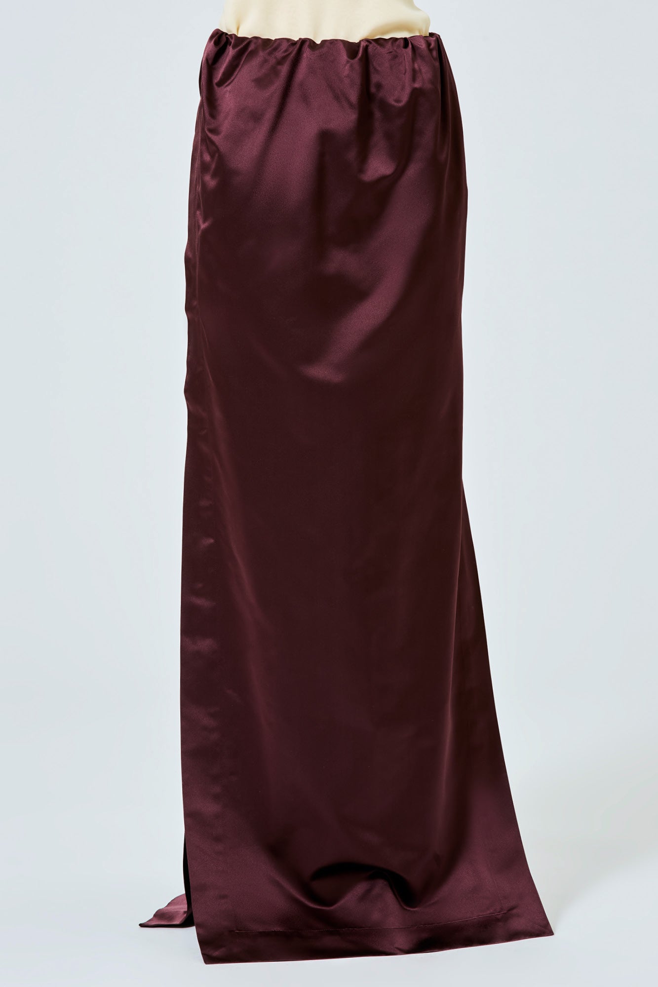 Gilda long skirt in silk duchesse