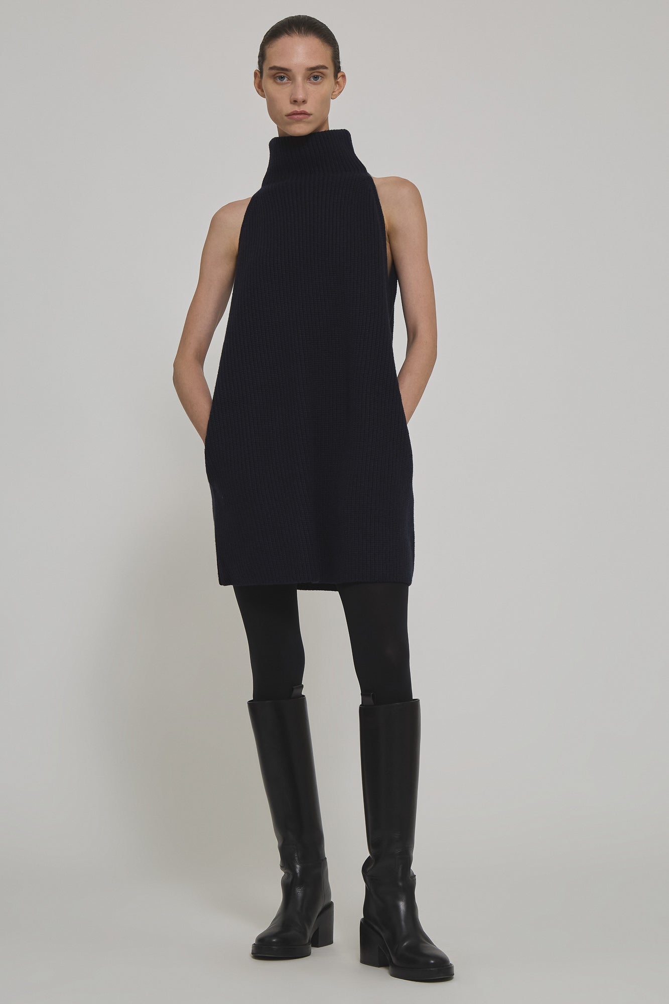 English ribbed marine cashmere sleeveless high neck dress