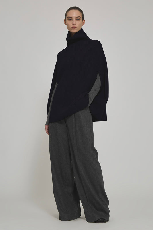 English ribbed marine cashmere cape