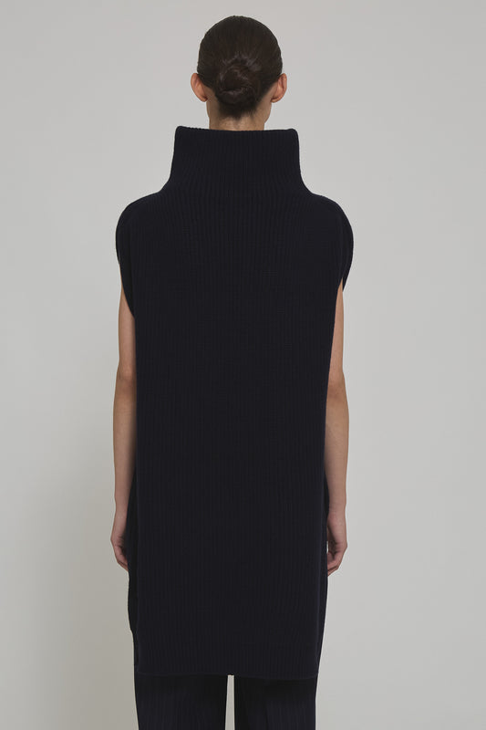 English ribbed cashmere blend sleeveless high neck sweater